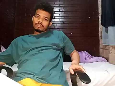 danidiazto2023 online show from 01/26/25, 07:52