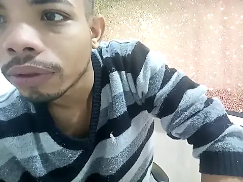 danidiazto2023 online show from 03/21/25, 10:39