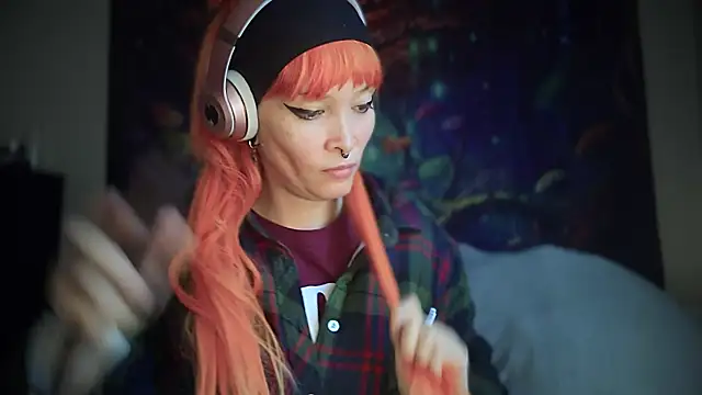 FRRANNKIE online show from 11/16/25, 09:19