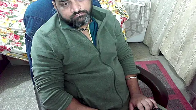 rentarob online show from 12/18/25, 05:06