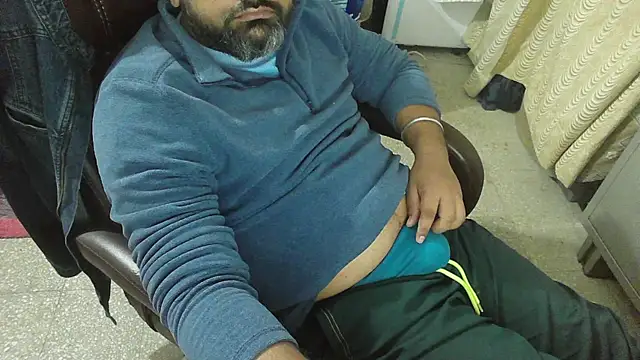 rentarob online show from 11/24/25, 03:28