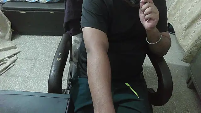 rentarob online show from 11/15/25, 04:33