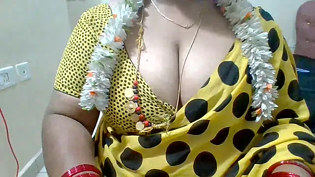 archanatelugu9 online show from 09/29/25, 07:19