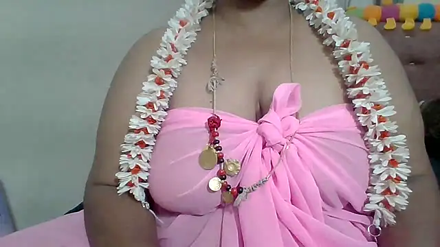 Snapshot of archanatelugu9 chatting on 03/07/26, 10:54 archanatelugu9 online show from 03/07/26, 10:54