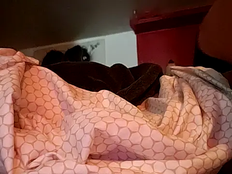 JRock69nKzoo online show from 10/22/25, 03:22