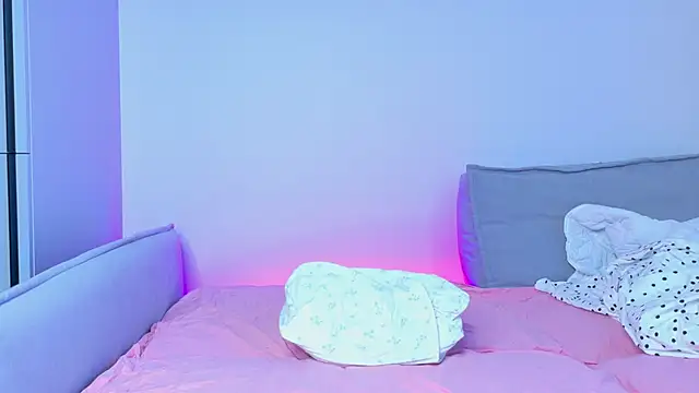 lina stones online show from 03/07/26, 09:27