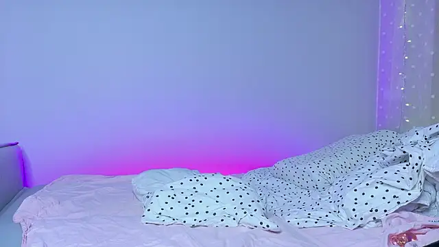 lina stones online show from 03/11/26, 01:38