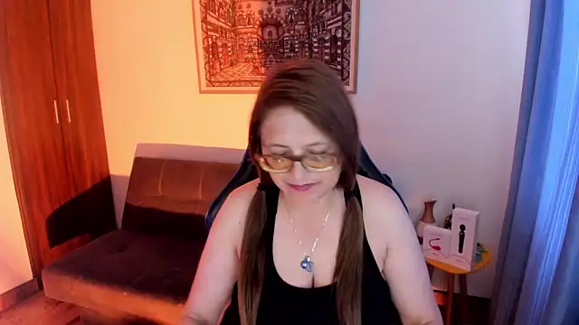 Ivette Shaira online show from 02/10/26, 11:42