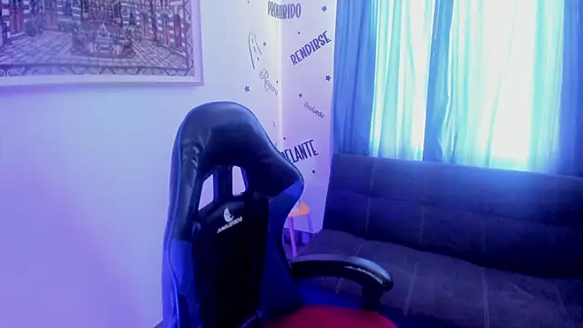 Ivette Shaira online show from 05/11/26, 04:04