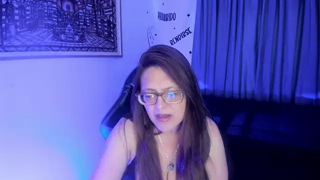 Snapshot of Ivette_Shaira chatting on 06/04/26, 11:26 Ivette Shaira online show from 06/04/26, 11:26