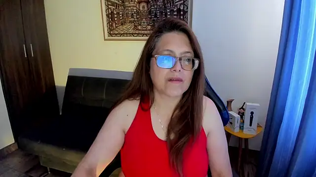 Ivette Shaira online show from 04/20/26, 01:03