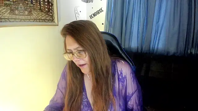 Snapshot of Ivette_Shaira chatting on 06/15/26, 12:49 Ivette Shaira online show from 06/15/26, 12:49