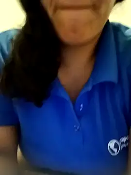 Snapshot of Morenitha-XXX chatting on 02/19/26, 06:16 Morenitha-XXX online show from 02/19/26, 06:16