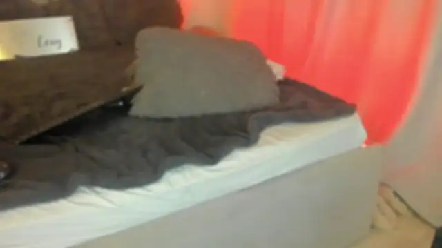 Snapshot of BlueEyesLexy chatting on 02/02/25, 12:35 BlueEyesLexy online show from 02/02/25, 12:35
