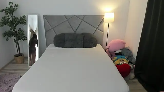 BlueEyesLexy online show from 06/20/26, 06:29