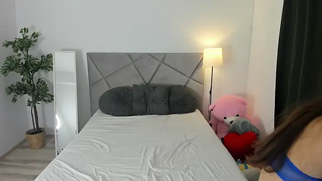 BlueEyesLexy online show from 06/14/26, 06:03