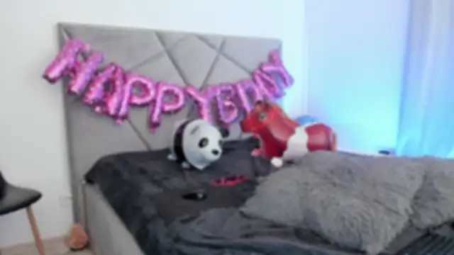 Snapshot of BlueEyesLexy chatting on 01/09/25, 12:09 BlueEyesLexy online show from 01/09/25, 12:09