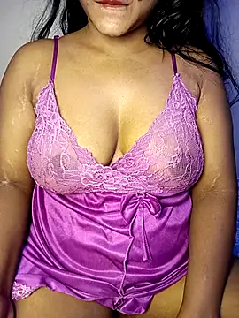 Hotlisa online show from 12/05/25, 05:55