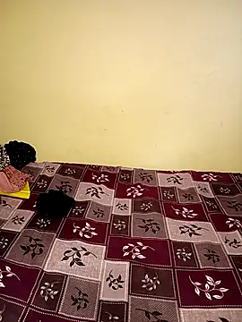 Hotlisa online show from 12/02/25, 04:25