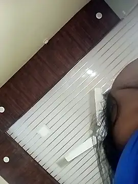 Hotlisa online show from 01/14/26, 04:05