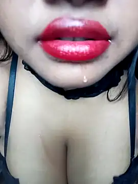 Hotlisa online show from 02/28/26, 05:40