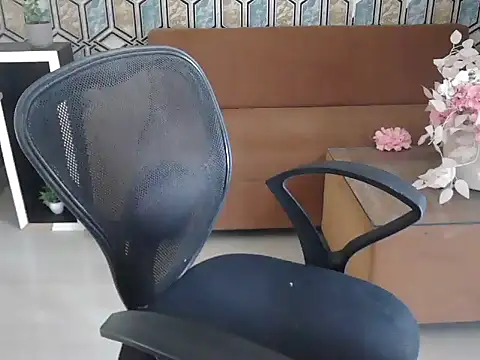 shivi moto online show from 09/16/25, 05:19