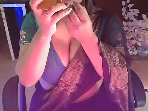 shivi moto online show from 10/12/25, 05:09