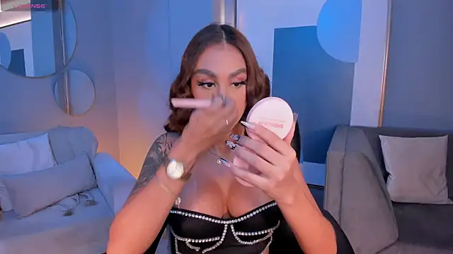 DannaCruz online show from 11/04/25, 07:17