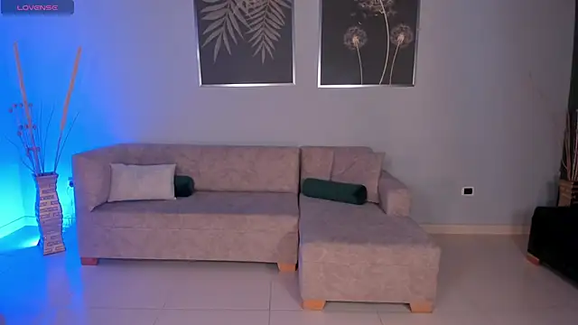 BiancaPierce online show from 11/10/25, 12:10