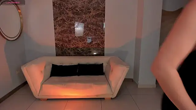 BiancaPierce online show from 10/26/25, 11:43