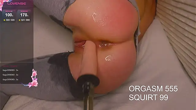 Snapshot of Alissaasex chatting on 11/21/25, 09:30 Alissaasex online show from 11/21/25, 09:30