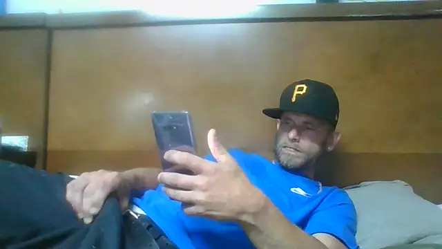 Snapshot of daddytim0 chatting on 06/26/26, 05:19 daddytim0 online show from 06/26/26, 05:19