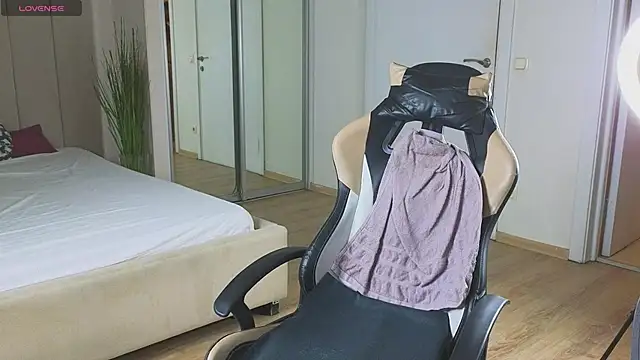 more  than  love online show from 10/02/25, 05:55