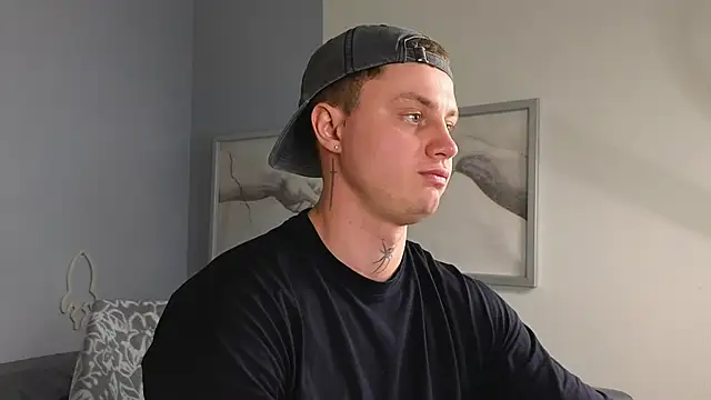 more  than  love online show from 03/11/25, 10:51