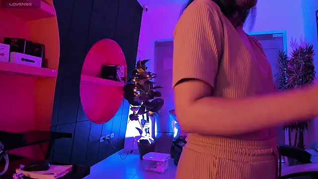 LucianaCarter online show from 10/25/25, 03:38