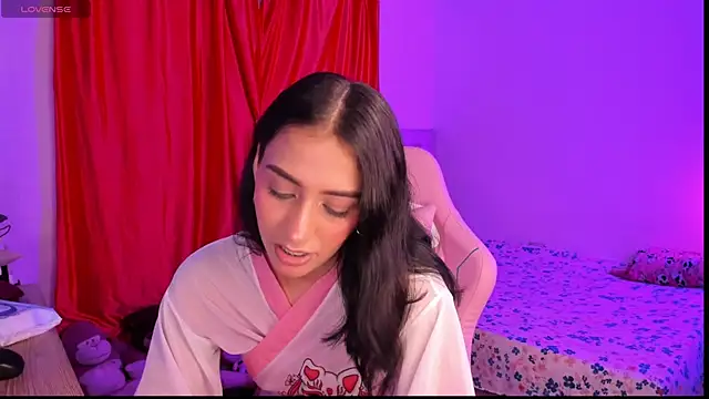 LucianaCarter online show from 12/18/25, 08:19