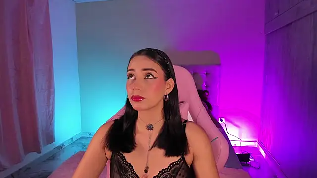 LucianaCarter online show from 02/08/26, 08:01