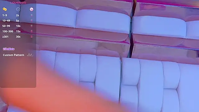 valkiria moore online show from 09/21/25, 08:03