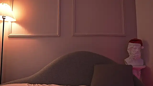 Snapshot of Paulah_x chatting on 01/07/26, 07:52 Paulah x online show from 01/07/26, 07:52