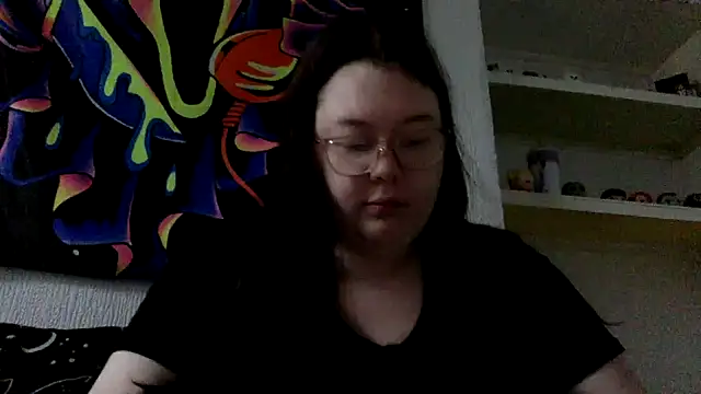 Sexycurvyemilyy online show from 02/03/26, 02:00