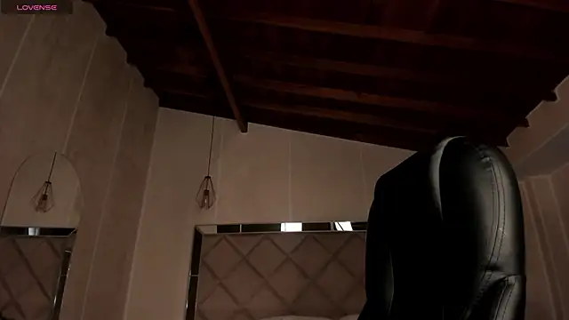 Snapshot of SophiePalmer chatting on 03/12/26, 12:20 SophiePalmer online show from 03/12/26, 12:20