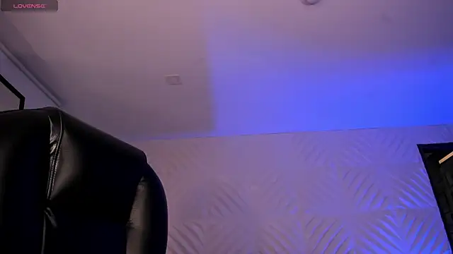 Snapshot of SophiePalmer chatting on 01/09/26, 01:51 SophiePalmer online show from 01/09/26, 01:51