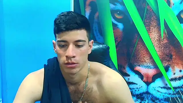 Snapshot of DEIBY_BABY chatting on 05/20/26, 01:57 DEIBY BABY online show from 05/20/26, 01:57