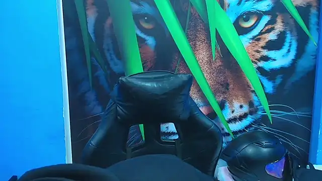 DEIBY BABY online show from 02/24/26, 09:48