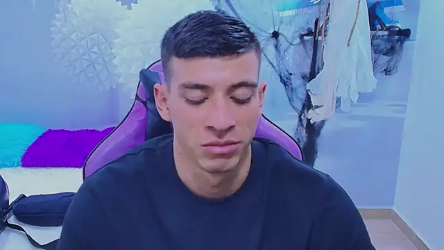 DEIBY BABY online show from 11/01/25, 10:03