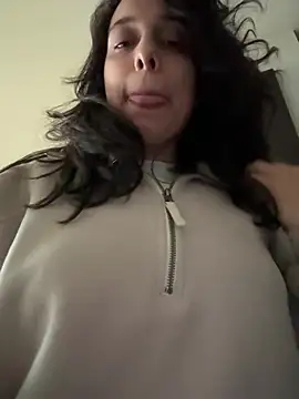 Natur4lBeautyb33 online show from 01/08/26, 03:18