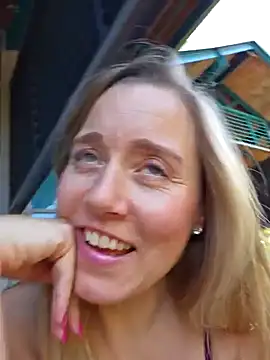 SkyelarSommer online show from 02/06/25, 04:47