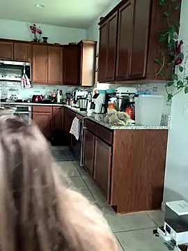 SkyelarSommer online show from 09/30/25, 01:28