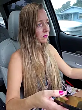 SkyelarSommer online show from 10/04/25, 08:10