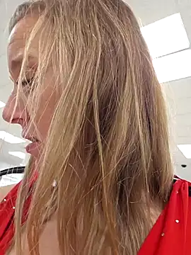 SkyelarSommer online show from 01/05/26, 05:49